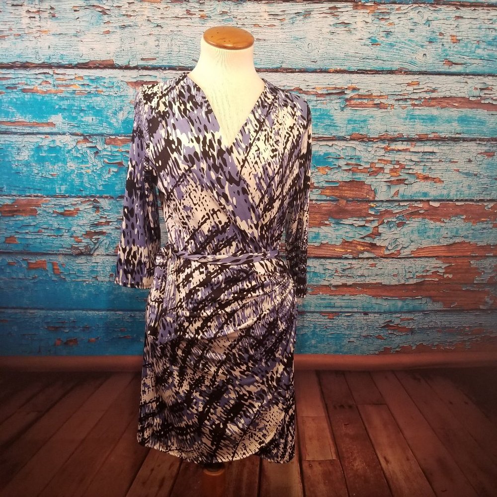 Must Have White Black & Blue Tie Waist Dress